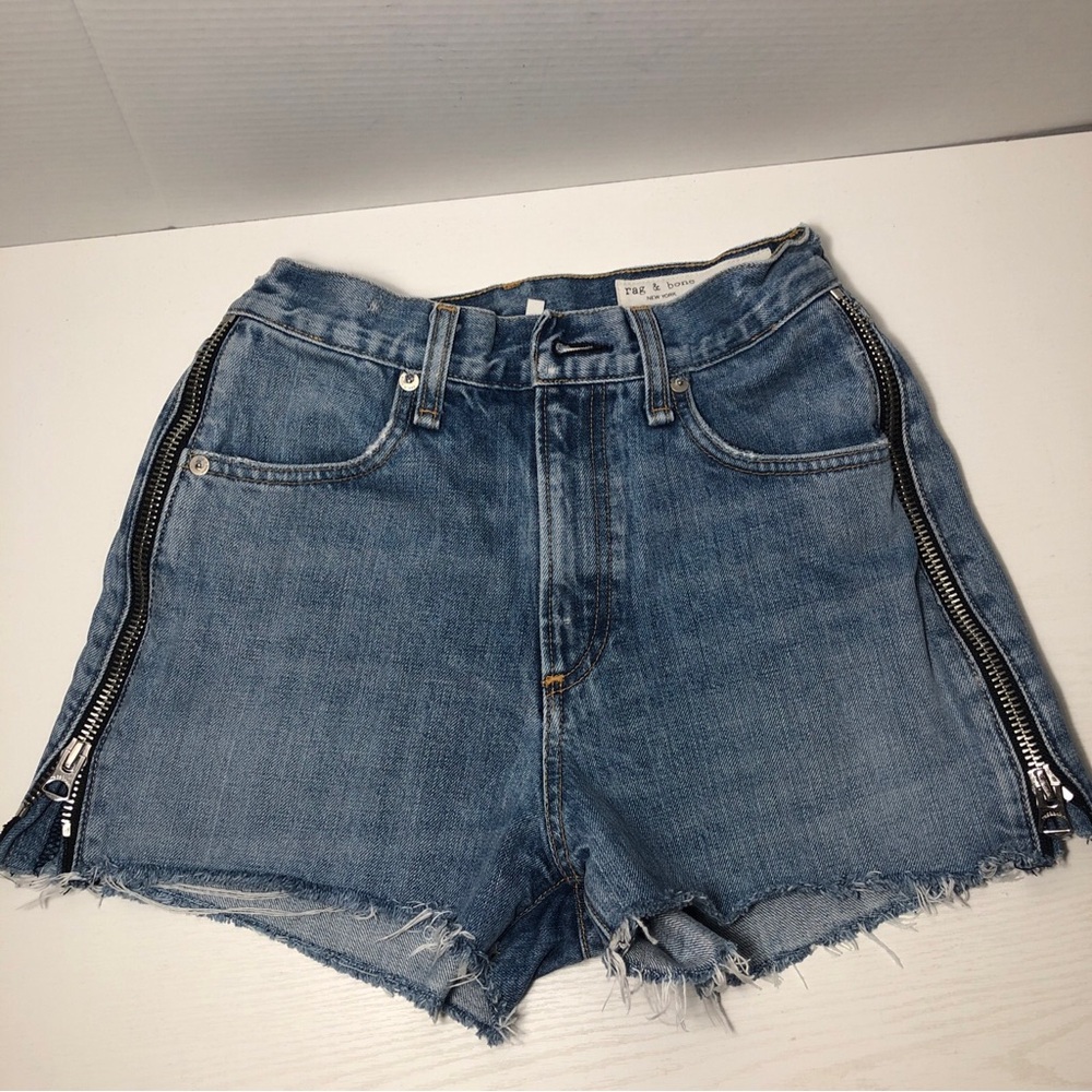 Rag & Bone Women’s Maya Shorts Size 25 High Rise Side Zippers Denim